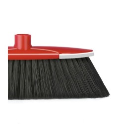 Scopa da interno con bordo paracolpi