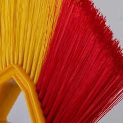 Scopa leva ragnatela a punta triangolare con snodo