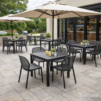 Sedia in plastica da giardino Aria Bica