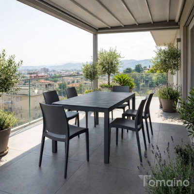 Sedia Volga per interno ed esterno in plastica