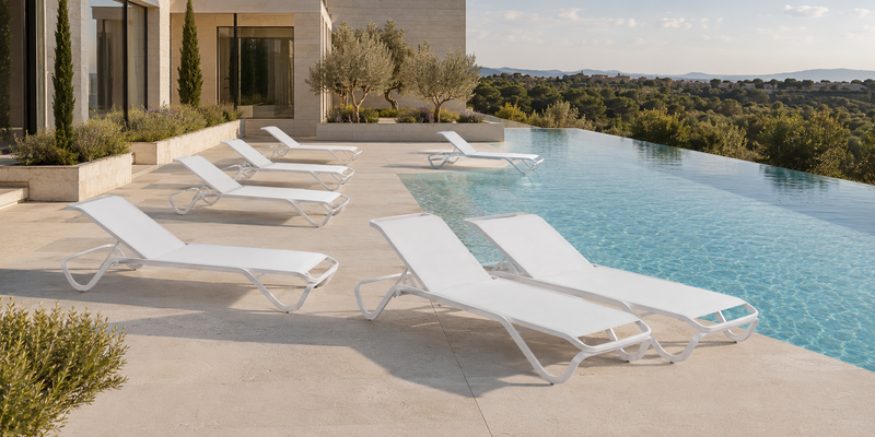 Lettini prendisole Contract per hotel piscine e stabilimenti