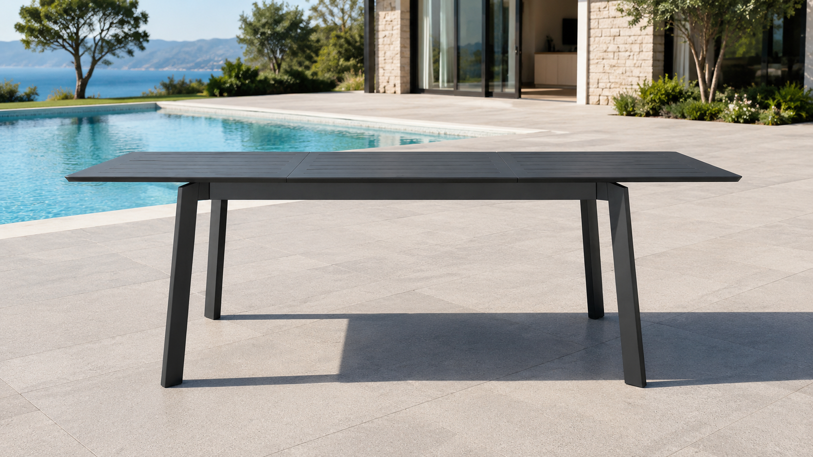 Tavolo da giardino in alluminio Tomaino per terrazzi, piscine e spazi esterni