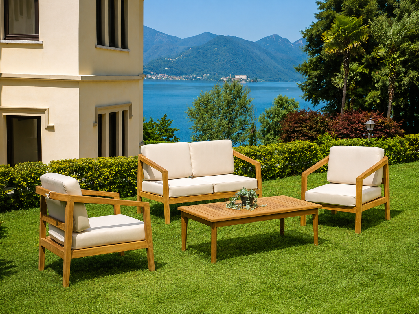 Salotto da giardino in legno con divano, poltrone e tavolino