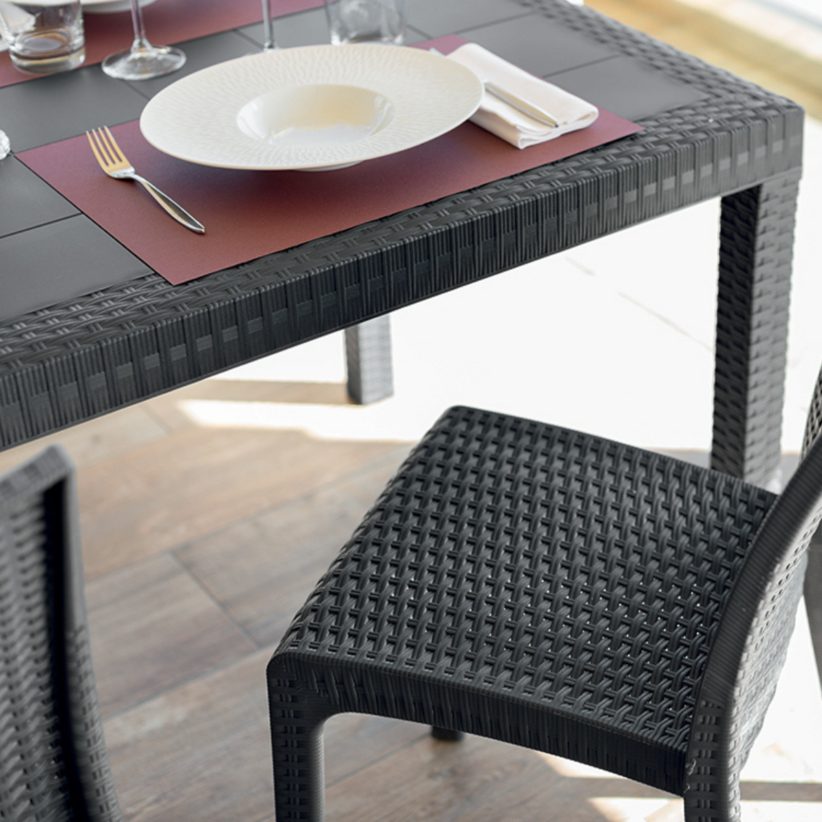 Tavolo da giardino in plastica Houston