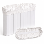 Copricalorifero elasticizzato bianco montato su termosifone