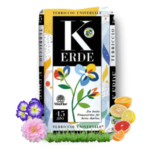 Terriccio universale per piante e fiori uso interno ed giardino